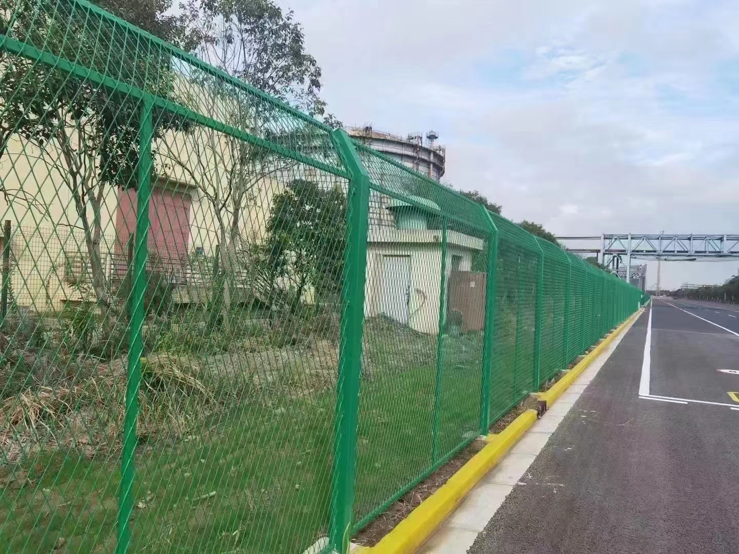 2026年国内道路护栏网选购困扰 专业厂家可重点参考