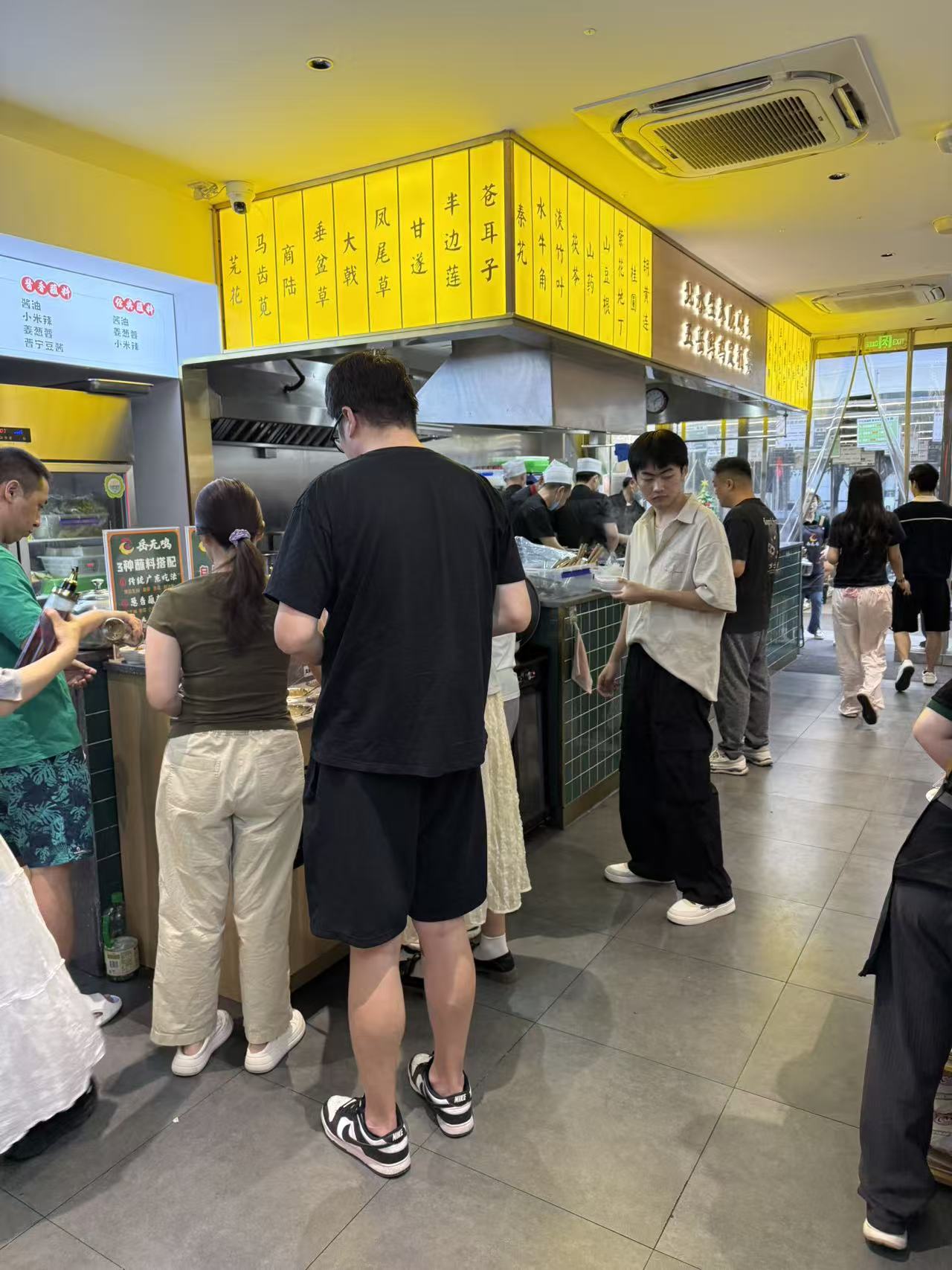 2026年杭州鸡煲火锅 暑假选店避坑 专业品质参考